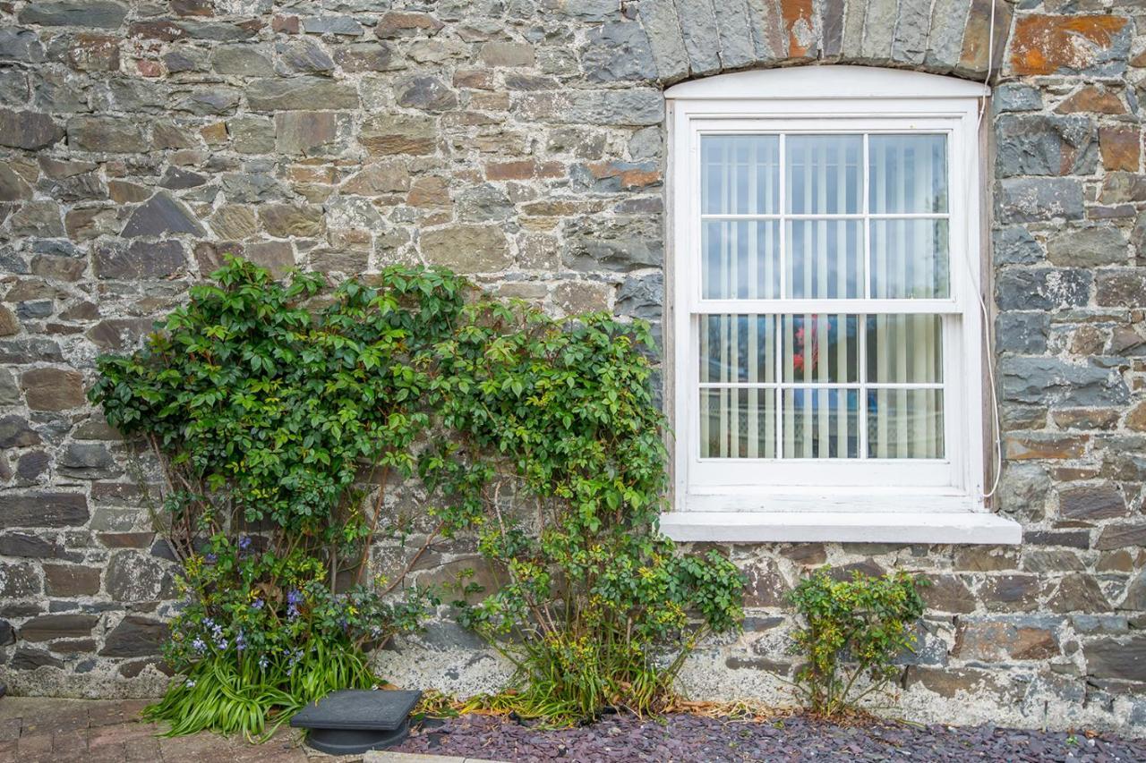 Llys Bach Apartment At Llys Aeron Aberaeron Dış mekan fotoğraf